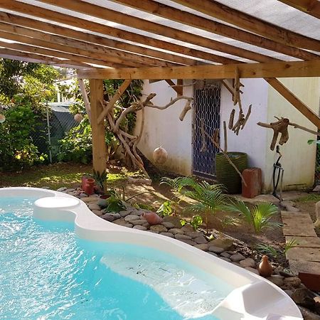 Appartement Moderne A Le Lamentin Avec Piscine Partagee 20M² 外观 照片