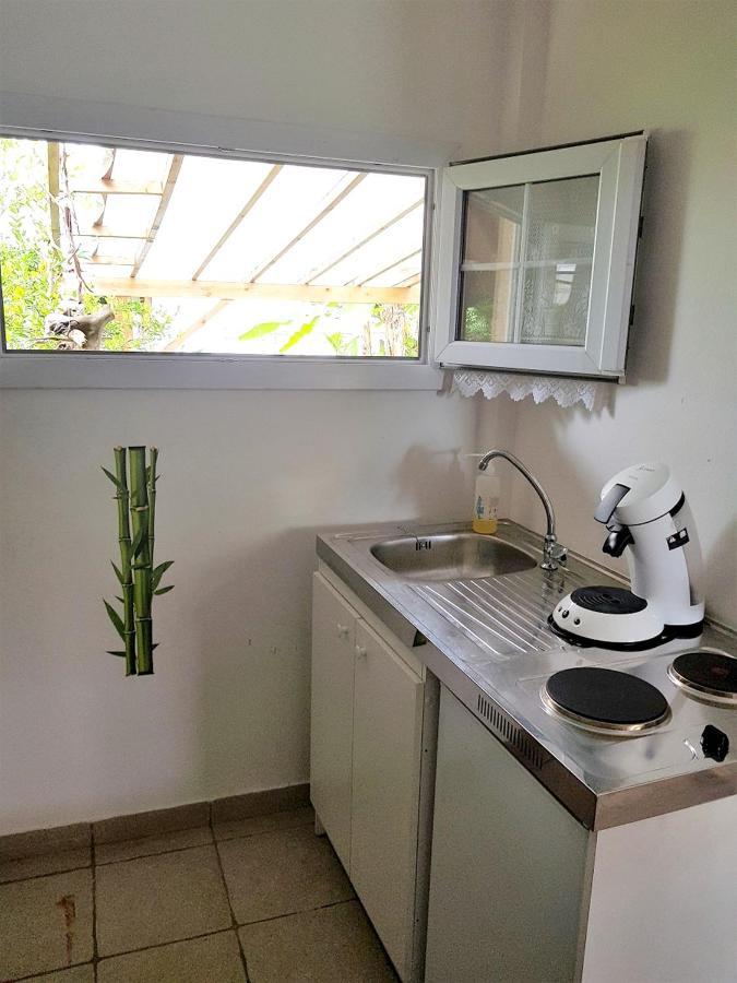 Appartement Moderne A Le Lamentin Avec Piscine Partagee 20M² 外观 照片