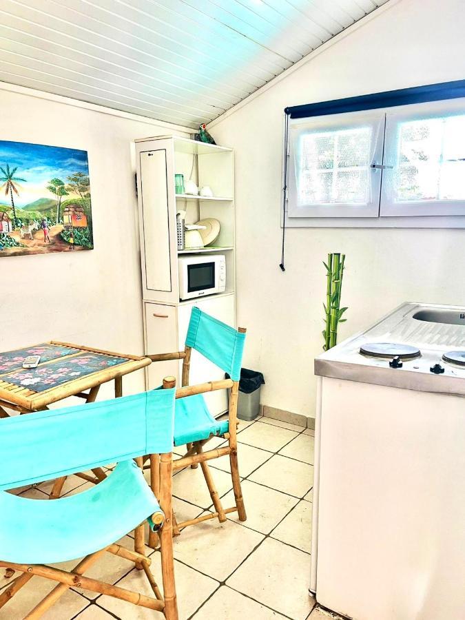 Appartement Moderne A Le Lamentin Avec Piscine Partagee 20M² 外观 照片