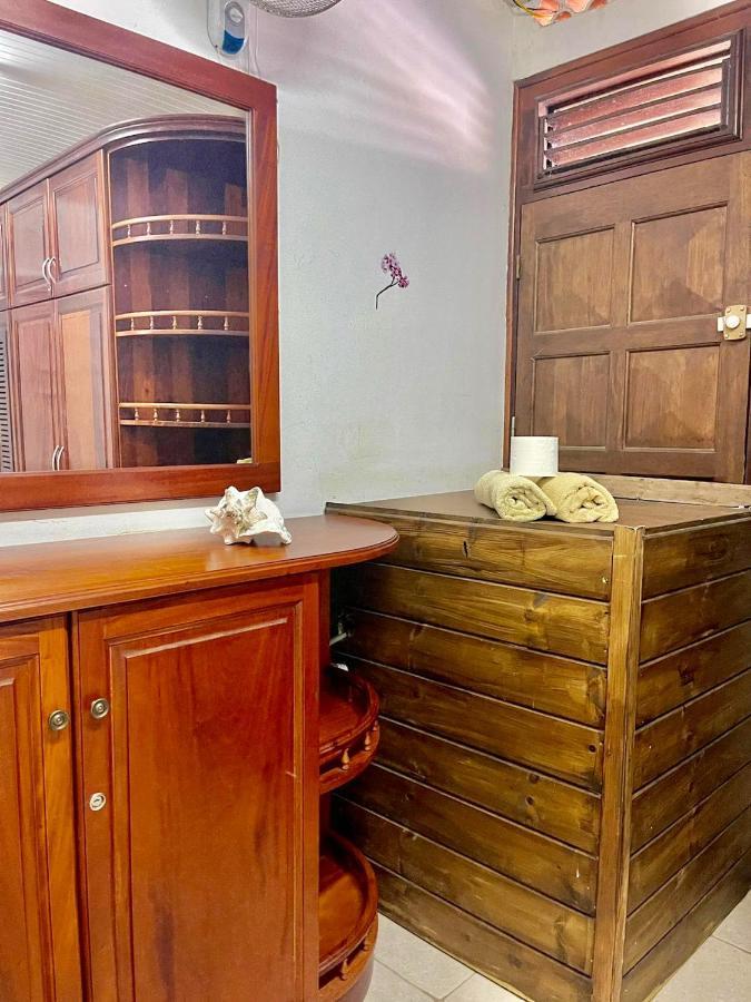 Appartement Moderne A Le Lamentin Avec Piscine Partagee 20M² 外观 照片
